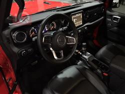 جیپ رانگلەر